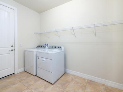 739 SE Villandry Way, Port Saint Lucie, FL 34984