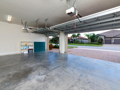 739 SE Villandry Way, Port Saint Lucie, FL 34984