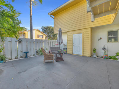 170 Seabreeze Circle, Jupiter, FL 33477