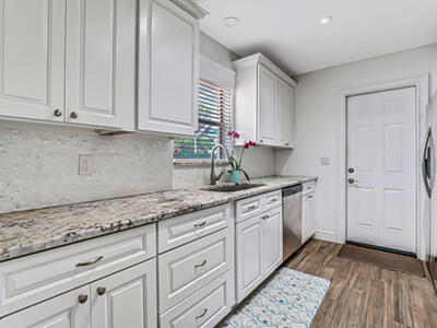 532 N Palmway, Lake Worth Beach, FL 33460