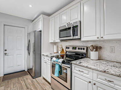 532 N Palmway, Lake Worth Beach, FL 33460