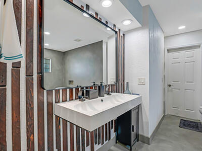 532 N Palmway, Lake Worth Beach, FL 33460