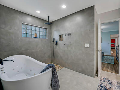 532 N Palmway, Lake Worth Beach, FL 33460