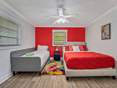 532 N Palmway, Lake Worth Beach, FL 33460