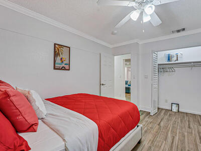 532 N Palmway, Lake Worth Beach, FL 33460