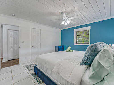 532 N Palmway, Lake Worth Beach, FL 33460