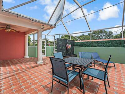 532 N Palmway, Lake Worth Beach, FL 33460