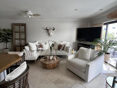 330 SE 20th Avenue, Deerfield Beach, FL 33441