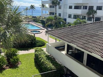 330 SE 20th Avenue, Deerfield Beach, FL 33441