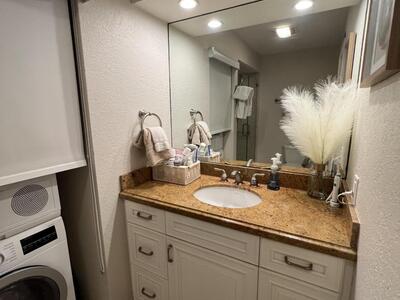 330 SE 20th Avenue, Deerfield Beach, FL 33441