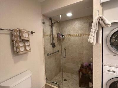 330 SE 20th Avenue, Deerfield Beach, FL 33441