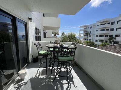 330 SE 20th Avenue, Deerfield Beach, FL 33441