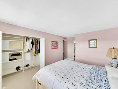 2940 N Course Drive, Pompano Beach, FL 33069