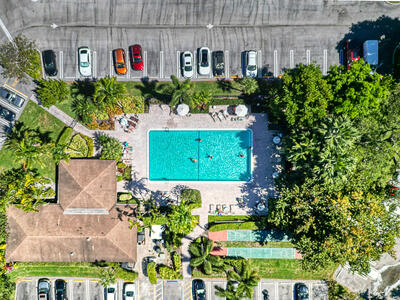 2940 N Course Drive, Pompano Beach, FL 33069