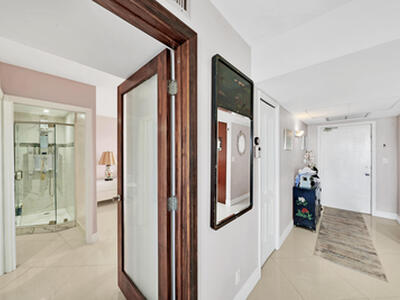 2940 N Course Drive, Pompano Beach, FL 33069