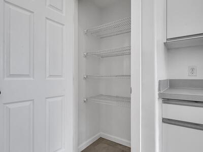 678 SW Pueblo Terrace, Port Saint Lucie, FL 34953