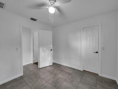 678 SW Pueblo Terrace, Port Saint Lucie, FL 34953