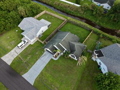 678 SW Pueblo Terrace, Port Saint Lucie, FL 34953