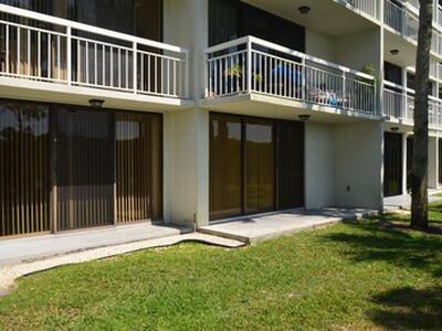 2721 Village Boulevard, West Palm Beach, FL 33409