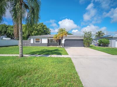 10985 Christopher Avenue, Boca Raton, FL 33428