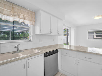 10985 Christopher Avenue, Boca Raton, FL 33428