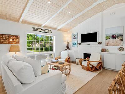 11 Hersey Drive, Ocean Ridge, FL 33435