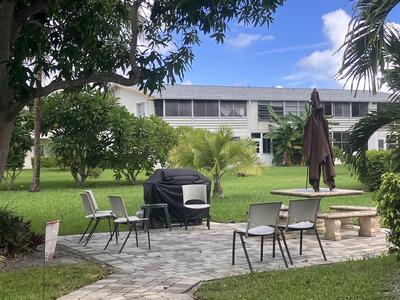 71 Cambridge D, West Palm Beach, FL 33417