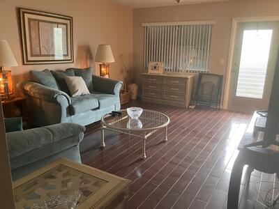 71 Cambridge D, West Palm Beach, FL 33417