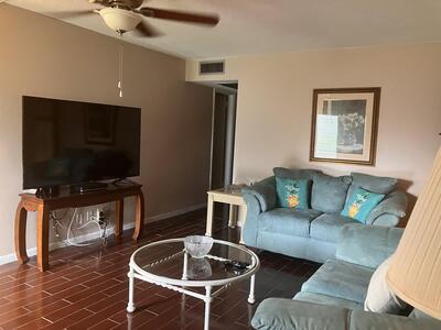 71 Cambridge D, West Palm Beach, FL 33417