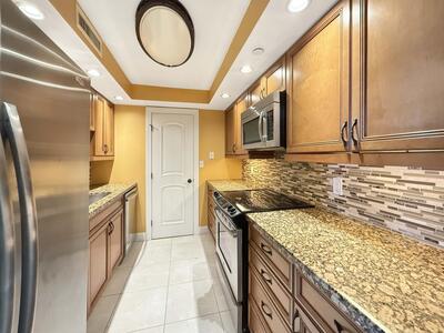 3000 N Ocean Drive, Singer Island, FL 33404