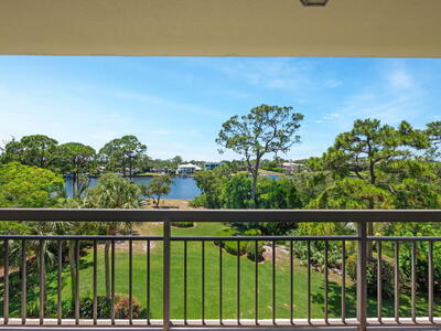 1901 Marina Isle Way, Jupiter, FL 33477