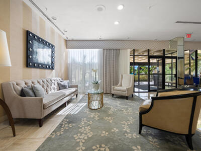 2450 Presidential Way, Palm Beach, FL 33480