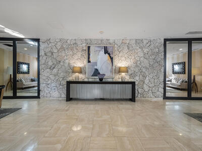 2450 Presidential Way, Palm Beach, FL 33480