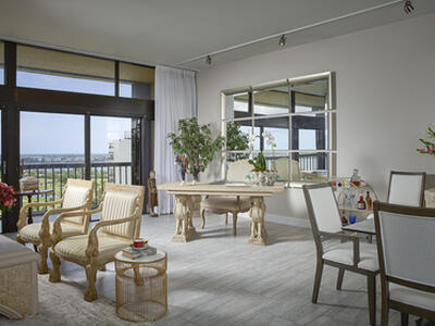 2450 Presidential Way, Palm Beach, FL 33480