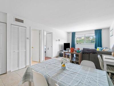 600 SW 2nd 2390 Avenue, Boca Raton, FL 33432