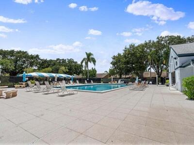 48 Bentwater Circle, Boynton Beach, FL 33426