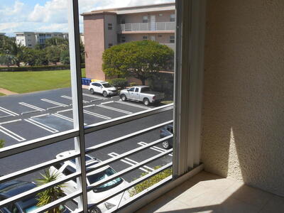 2615 NE 1st Court, Boynton Beach, FL 33435