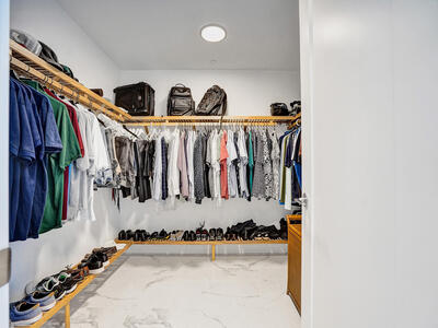 100 E Las Olas Boulevard, Fort Lauderdale, FL 33301