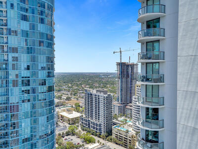 100 E Las Olas Boulevard, Fort Lauderdale, FL 33301