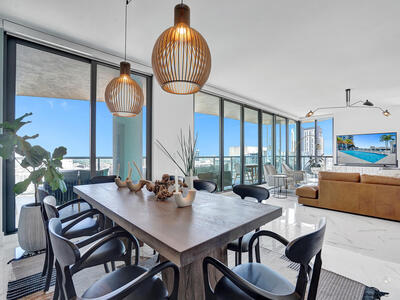 100 E Las Olas Boulevard, Fort Lauderdale, FL 33301