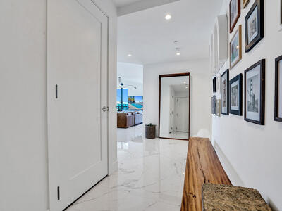 100 E Las Olas Boulevard, Fort Lauderdale, FL 33301