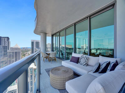 100 E Las Olas Boulevard, Fort Lauderdale, FL 33301