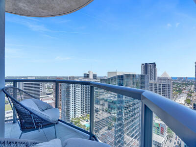 100 E Las Olas Boulevard, Fort Lauderdale, FL 33301