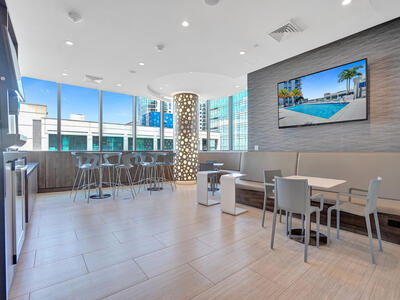 100 E Las Olas Boulevard, Fort Lauderdale, FL 33301