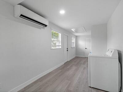 137 SW 9th Avenue, Delray Beach, FL 33444