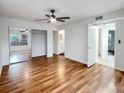 1011 Crystal Way, Delray Beach, FL 33444