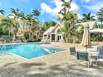 1011 Crystal Way, Delray Beach, FL 33444