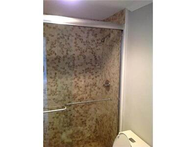 400 Kings Point Drive, Sunny Isles Beach, FL 33160