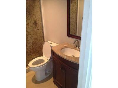 400 Kings Point Drive, Sunny Isles Beach, FL 33160