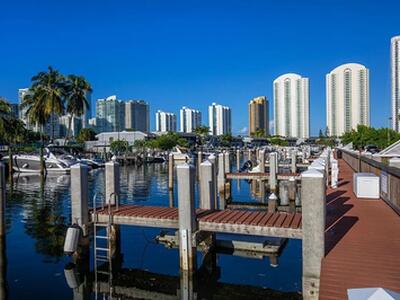 400 Kings Point Drive, Sunny Isles Beach, FL 33160